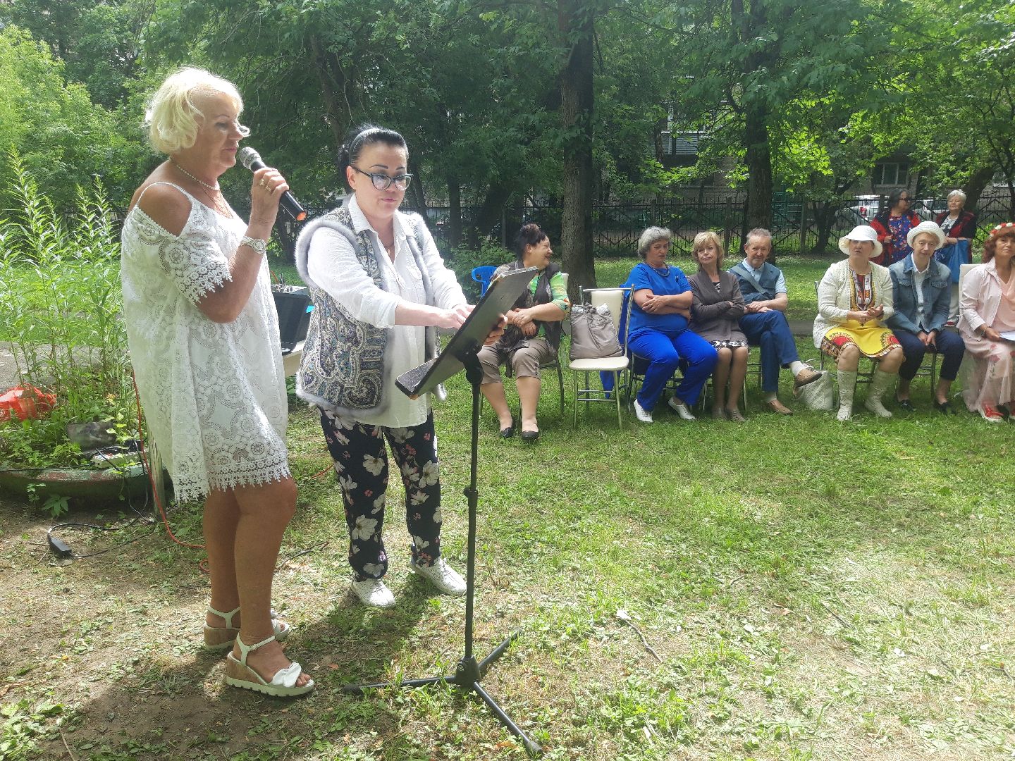 праздники, пенсионеры, доброе дело,