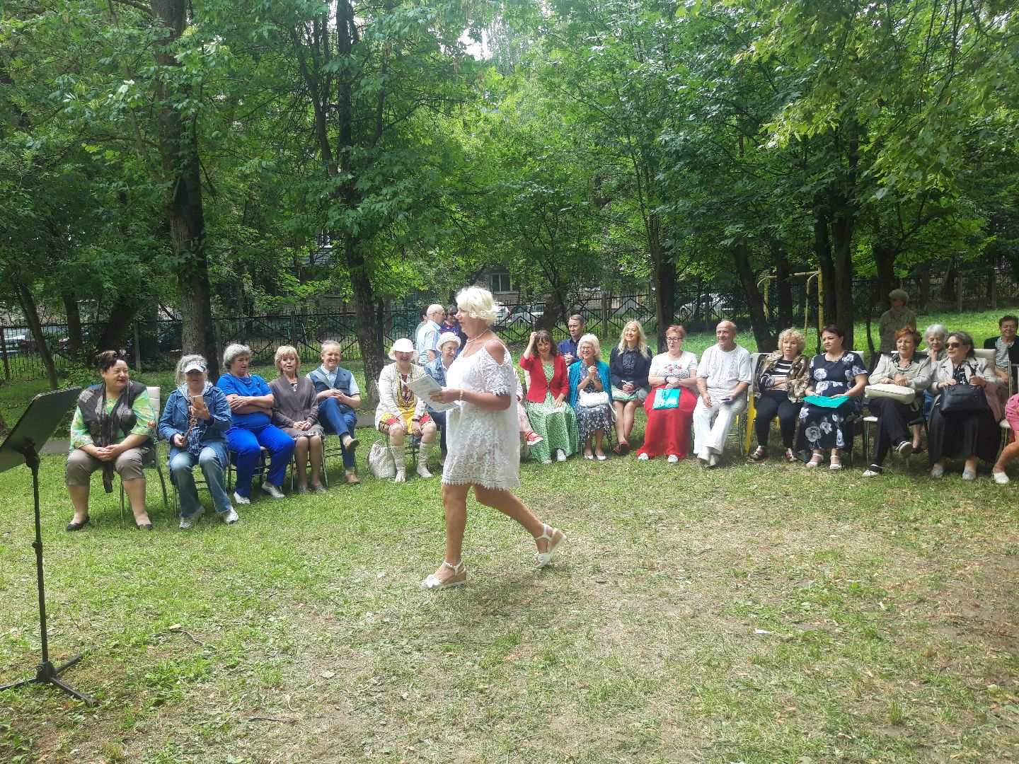 праздники, пенсионеры, доброе дело,