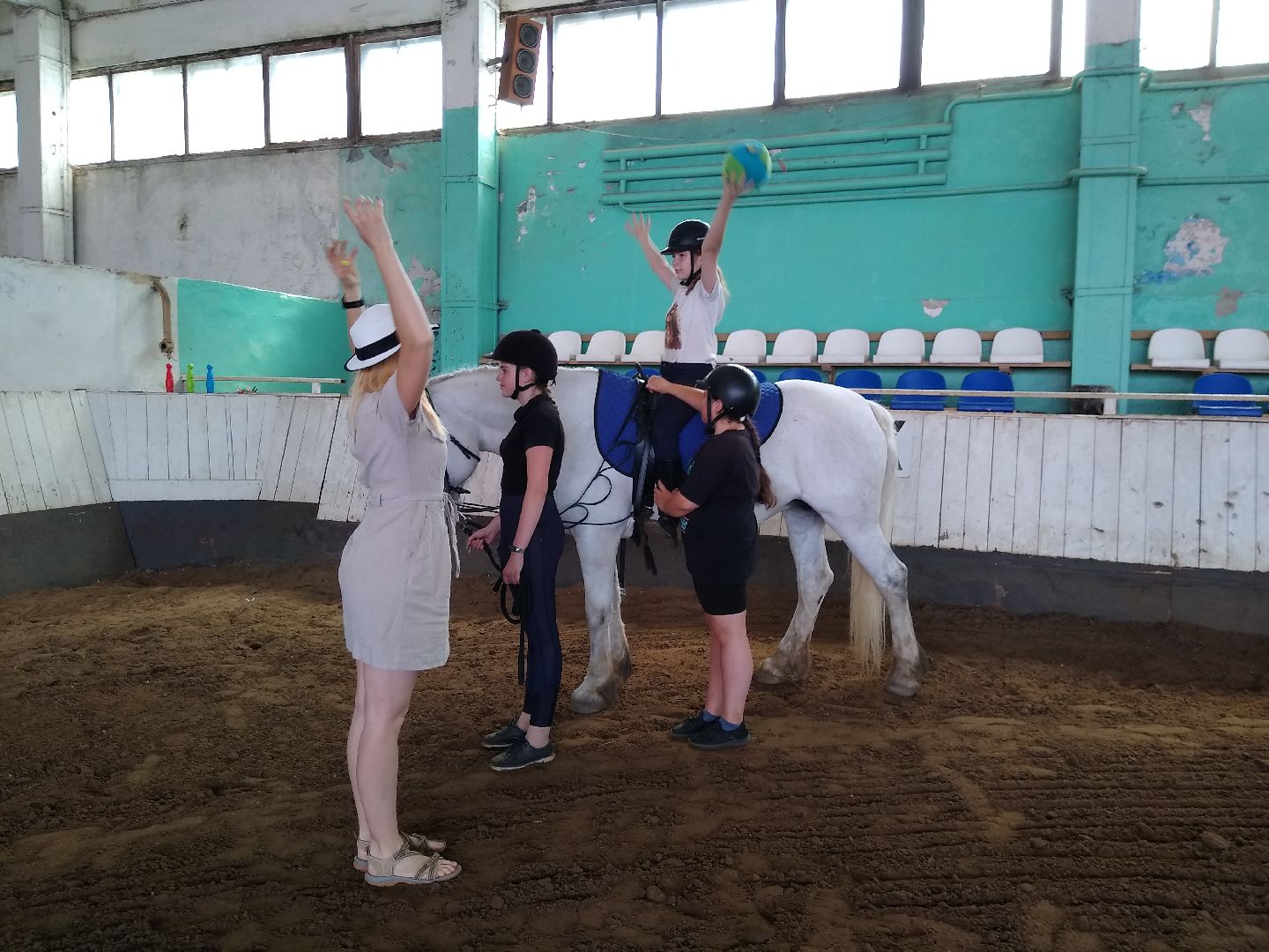 Раменское, спорт, Раменский ипподром, конноспортивная школа, польза иппотерапии