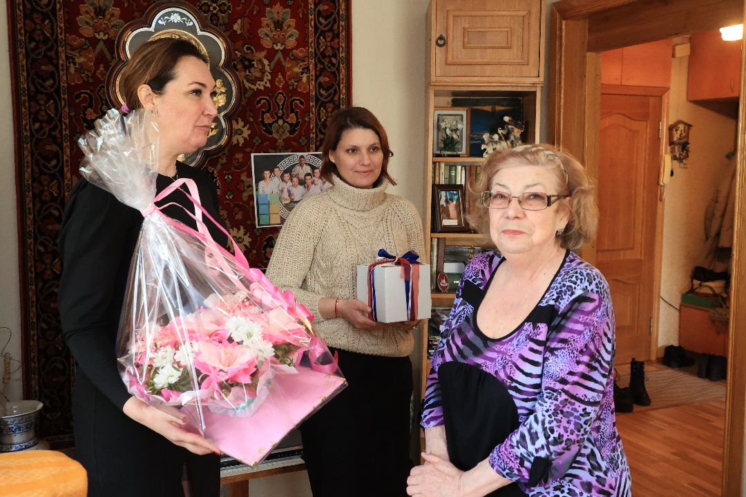 Дзержинский, общество, поздравление, юбилей, муниципальный работник