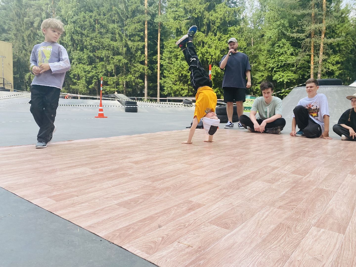 Домодедово, танцы, роллер спорт, брейк данс, парк Елочки