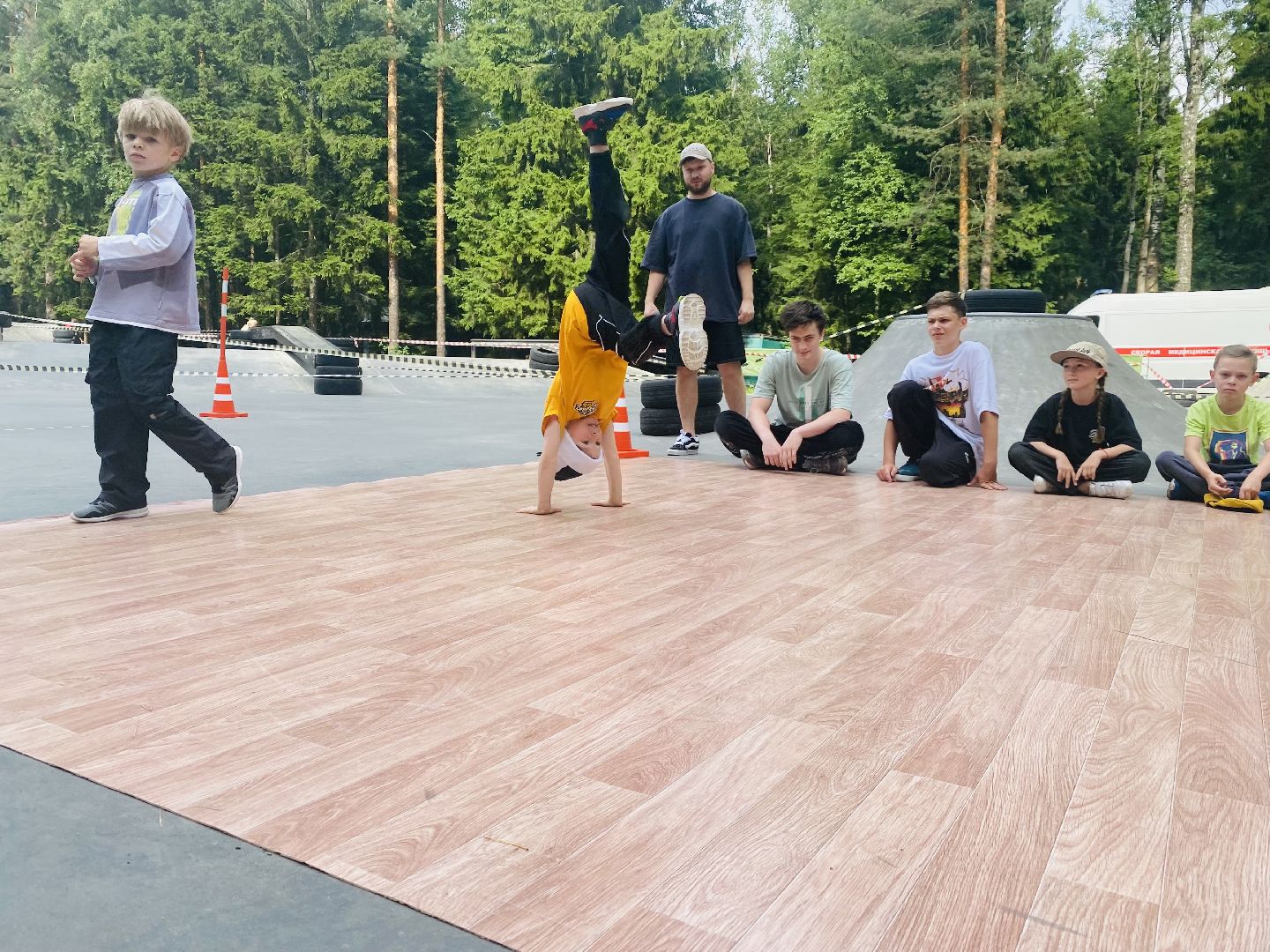 Домодедово, танцы, роллер спорт, брейк данс, парк Елочки