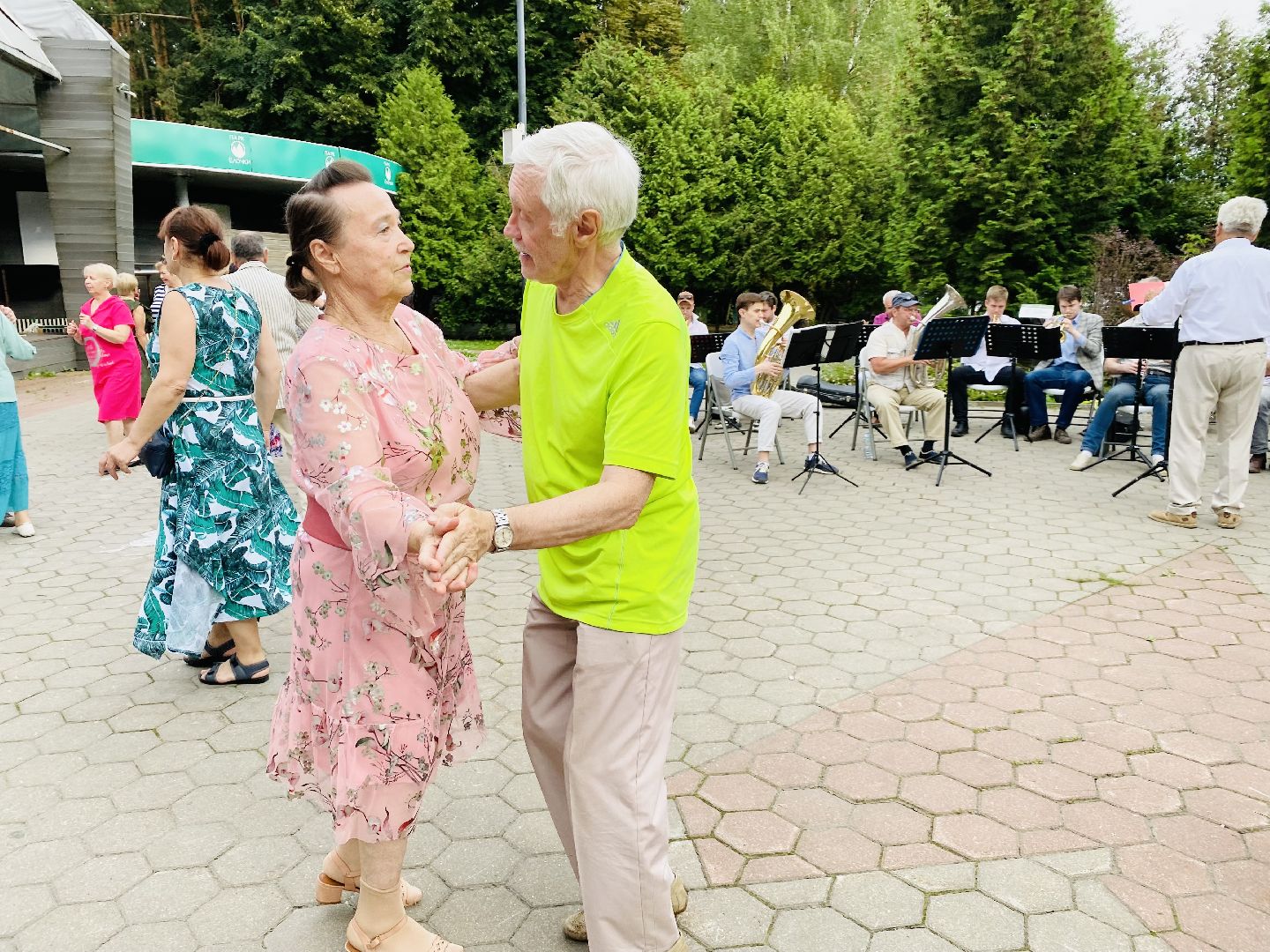 Домодедово, ретро танцы, активное долголетие, духовой оркестр, почтенный возраст