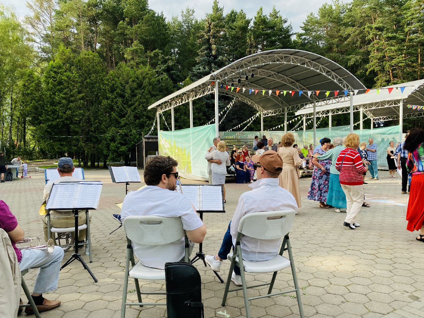 Домодедово, духовой оркестр, выступление, ретро танцы