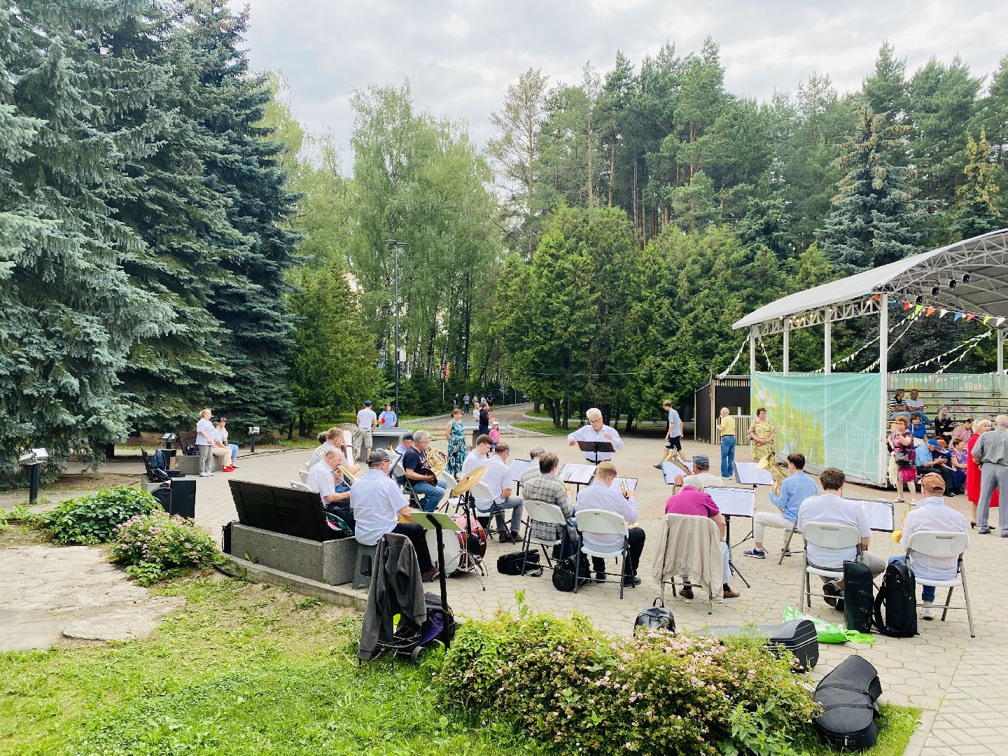 Домодедово, духовой оркестр, выступление, ретро танцы