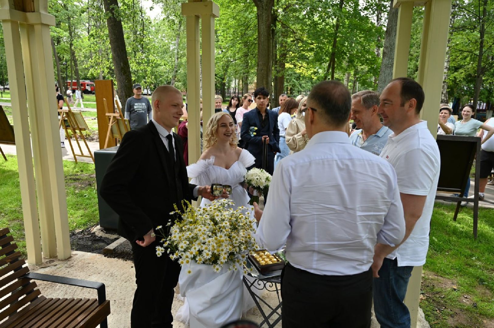 Ступино, парк Островского, аллея молодоженов