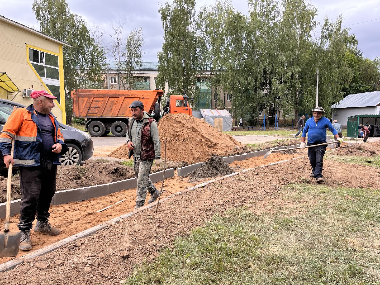 Дорога, асфальт, укладка асфальта