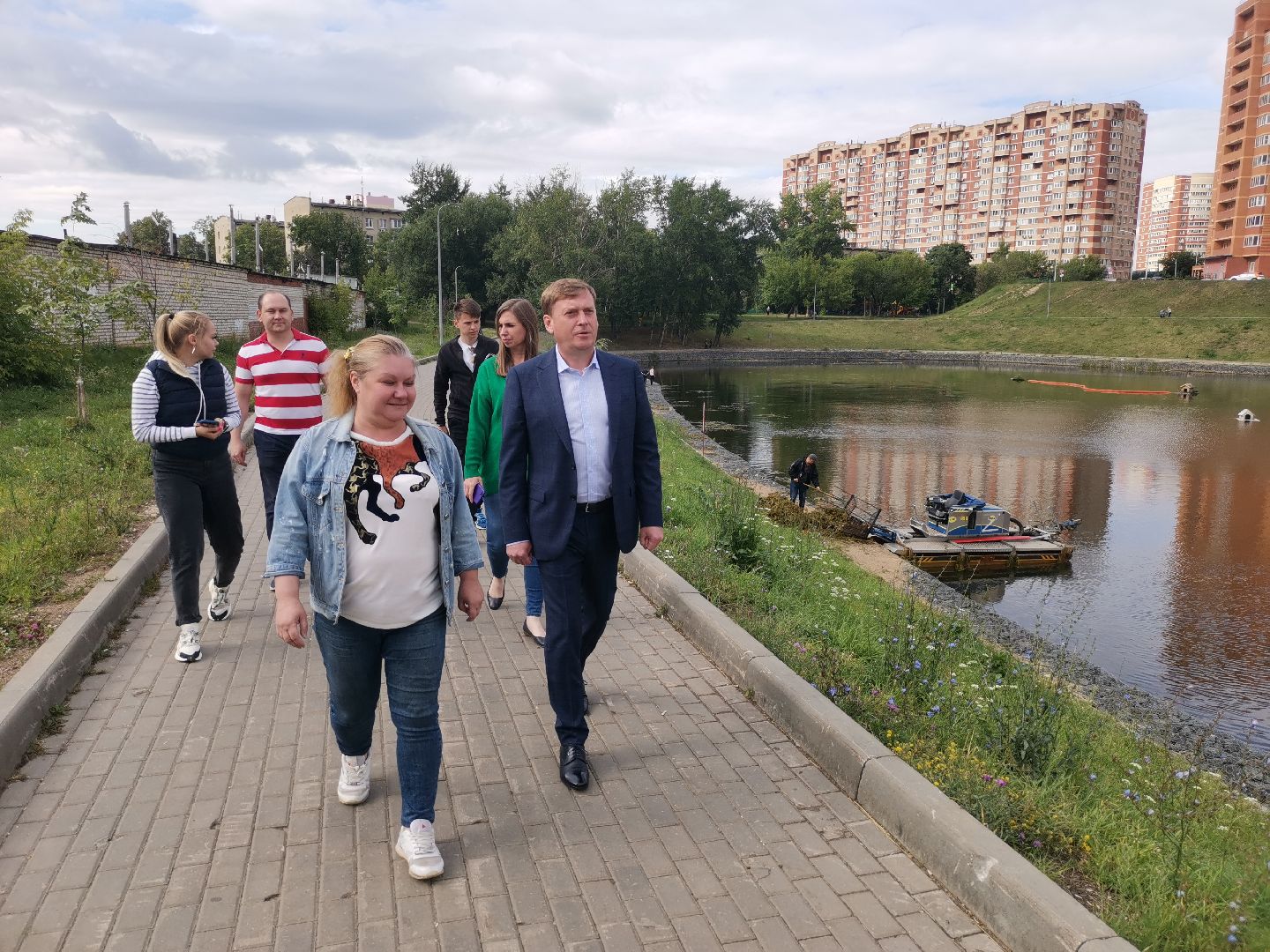 уборка мусора, пруд, мкрн Южный, Котельники