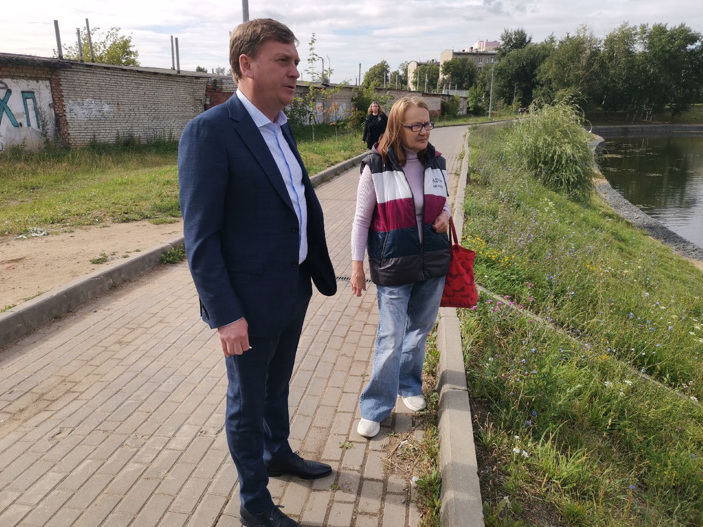 уборка мусора, пруд, мкрн Южный, Котельники