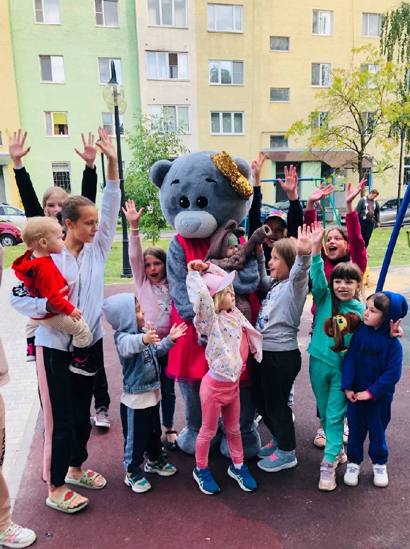 Серпухов, Подмосковье, день двора, дети, праздник, детская площадка