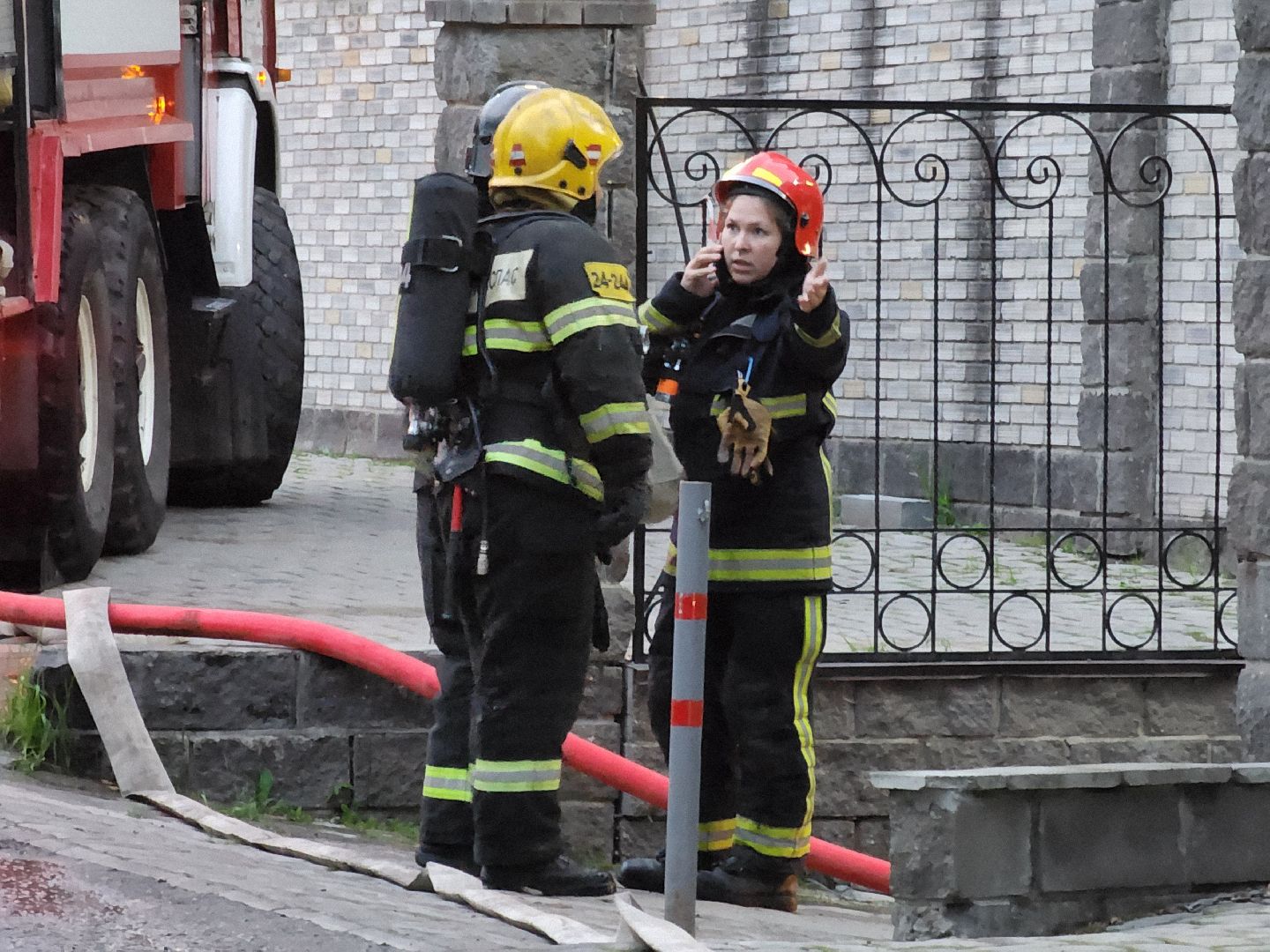 Одинцово, Немчиновка, пожар, мчс,пожарные,отель,