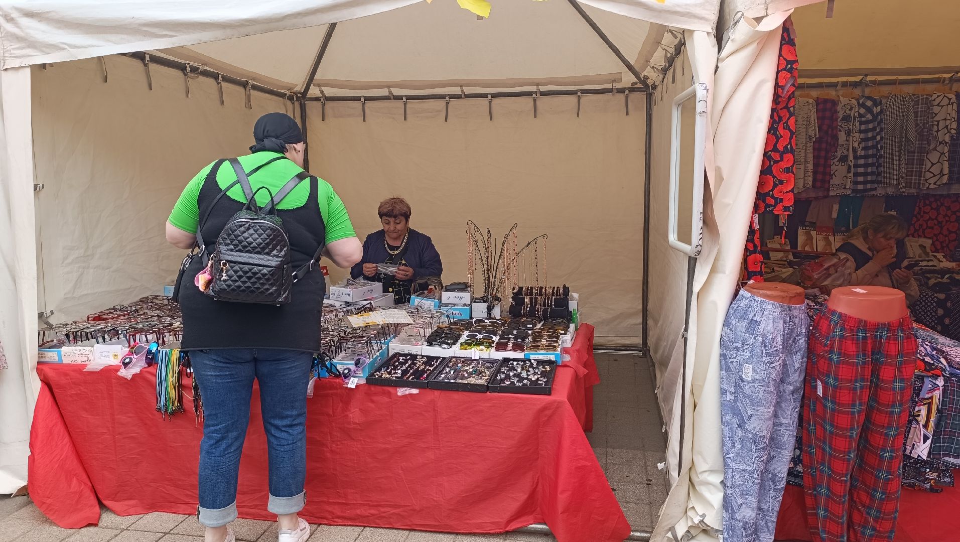 Лобня, ярмарка, покупки