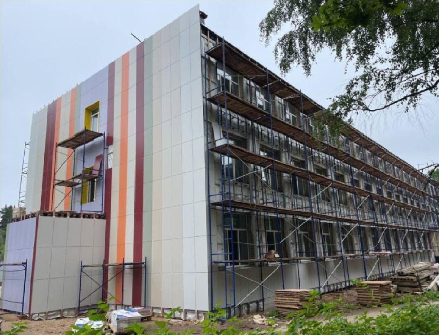 Звенигород, благоустройство, строительство школьного стадиона