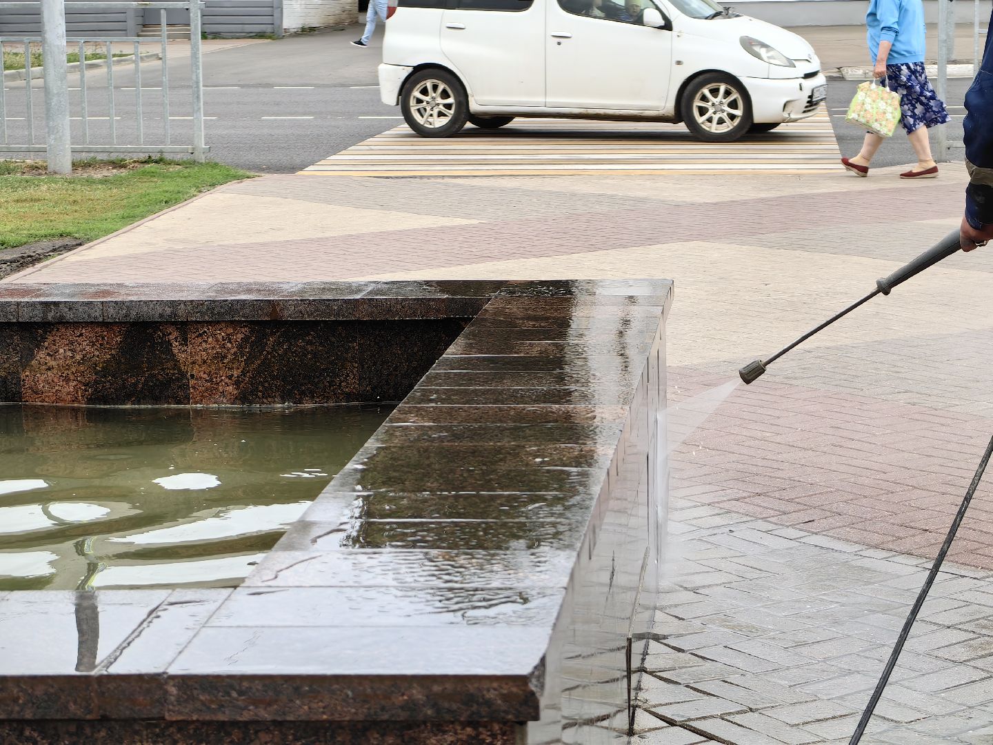 Фонтан, чаши, обработка, площадь