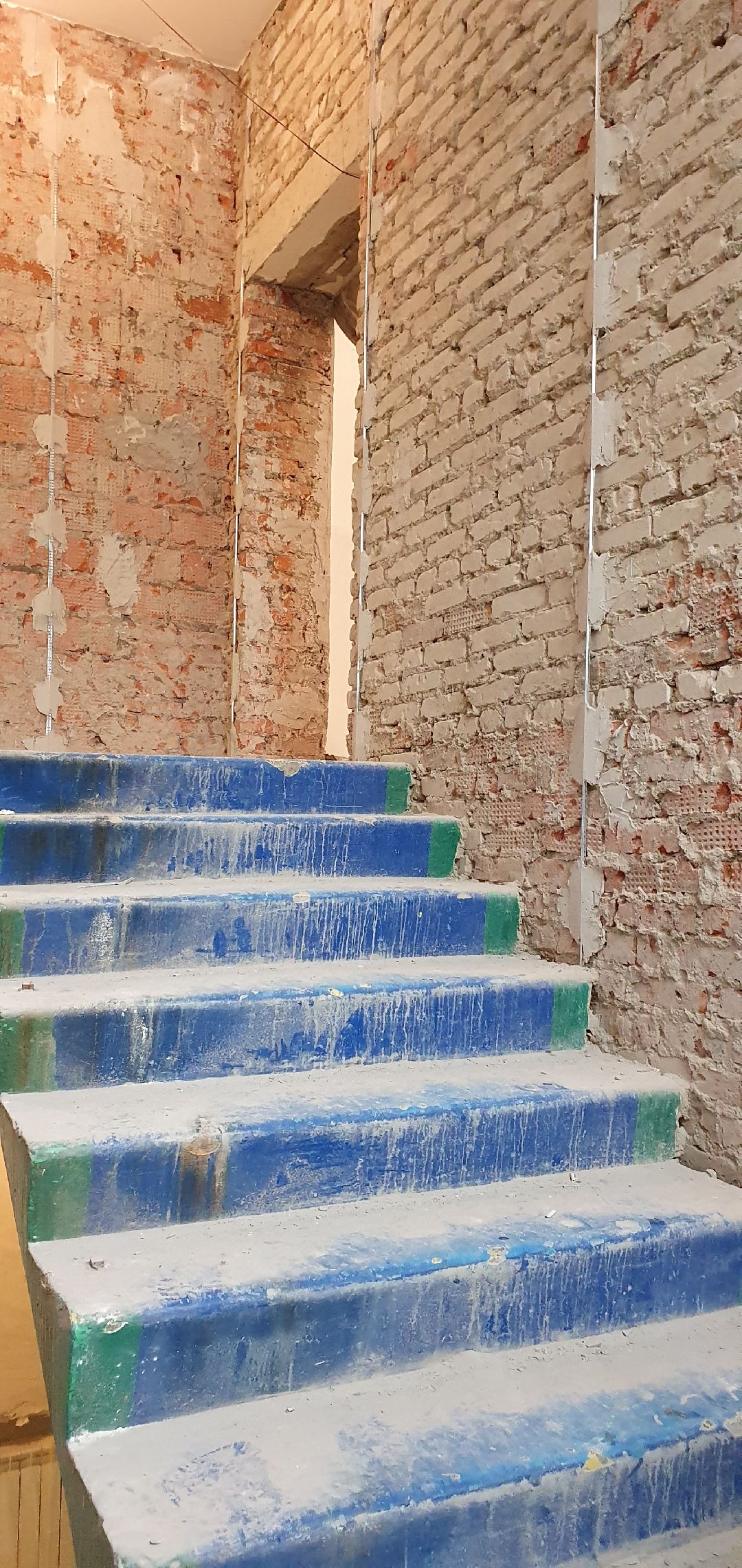 Дзержинский, образование