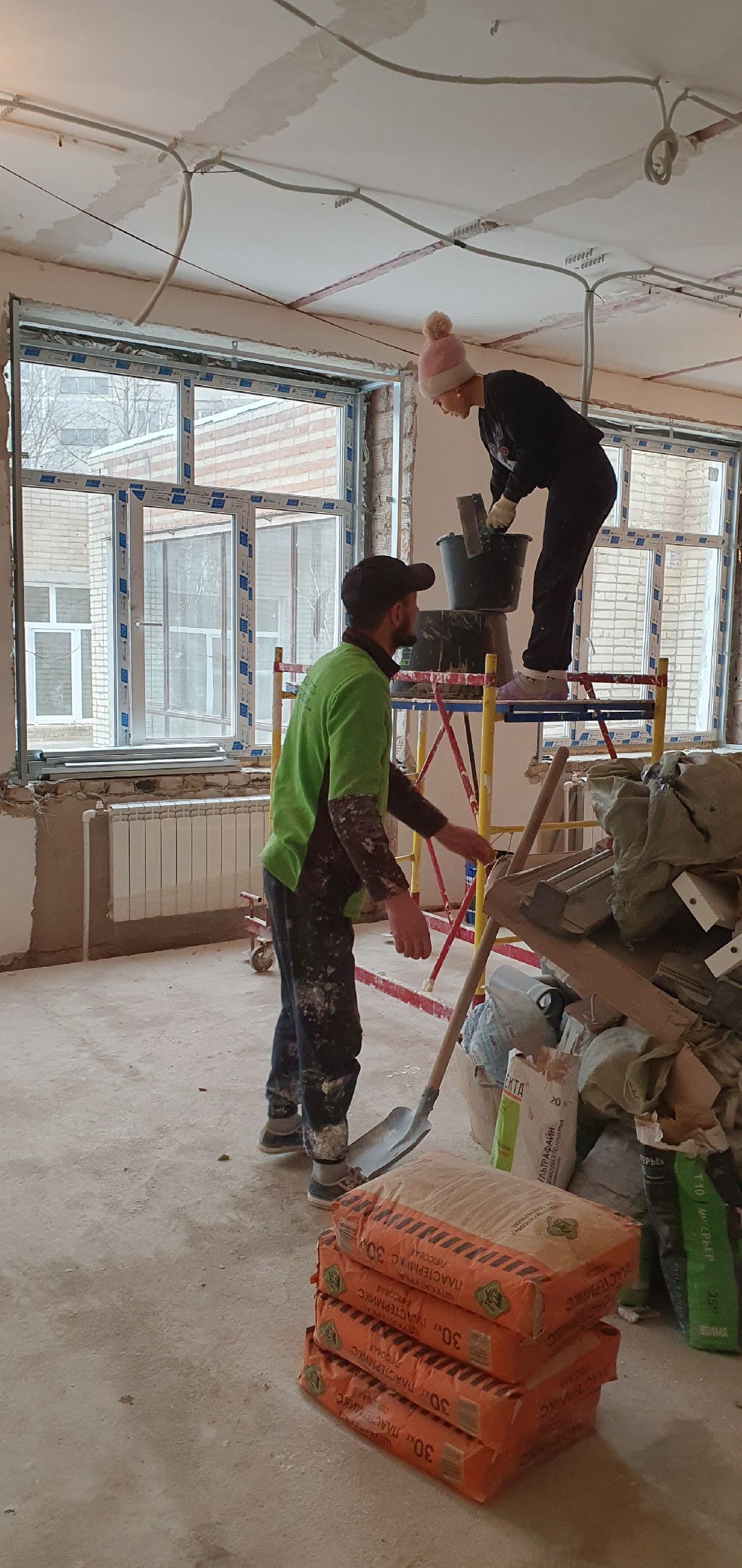 Дзержинский, образование