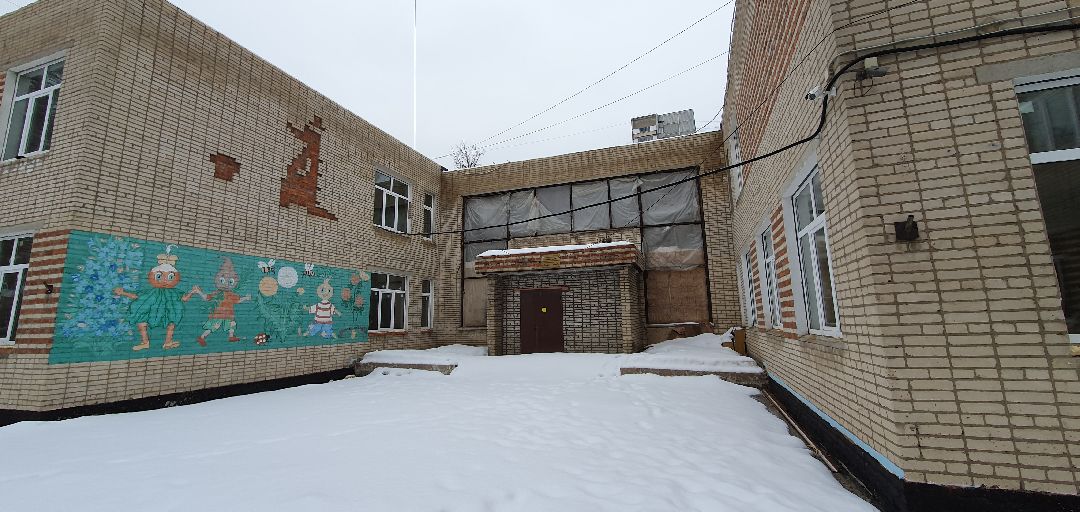 Дзержинский, образование