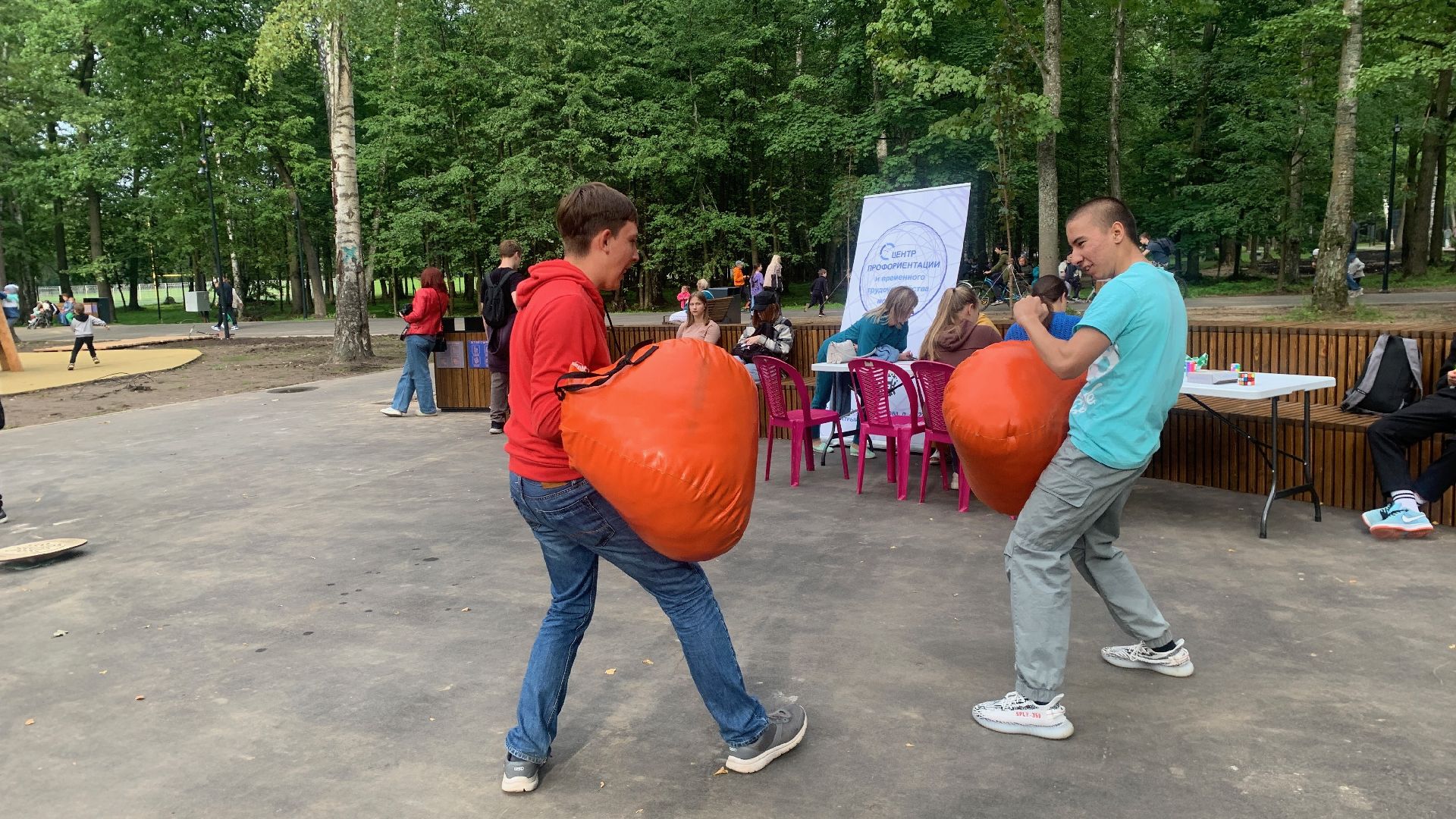 Ступино, парк островского, молодежное лето