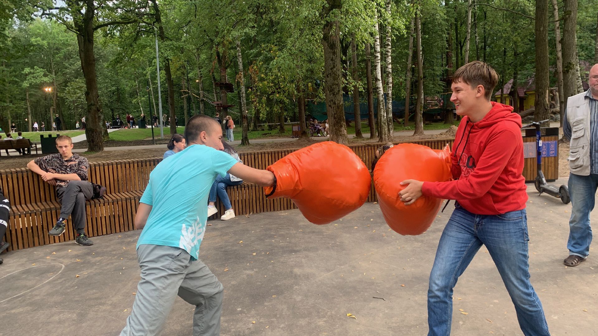 Ступино, парк островского, молодежное лето