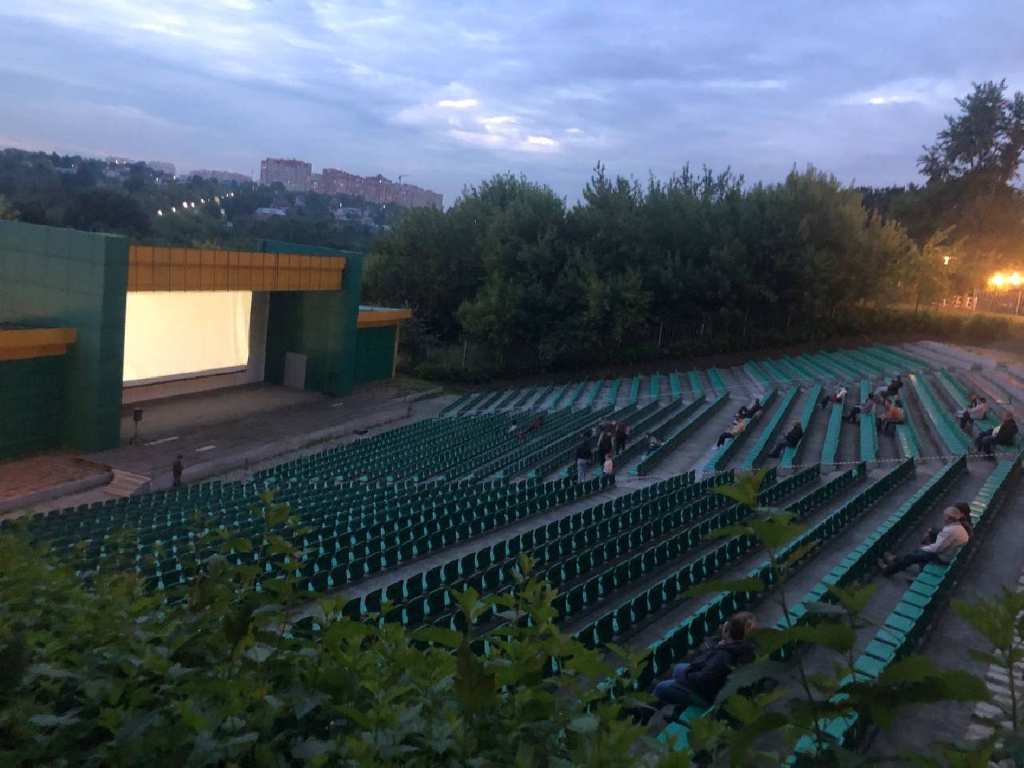 Подольск, кино, лето в Подмосковье, кинопоказ