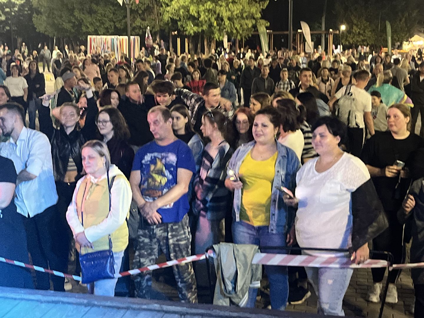 Наро-Фоминск, ночь в парке, дискотека 90-х, лето в Подмосковье