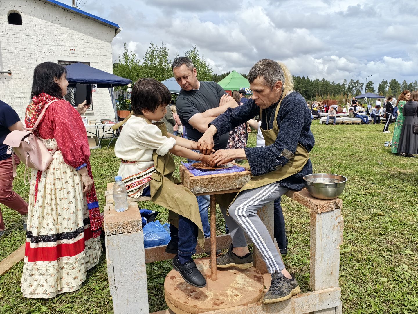 Венок, традиции, храм, фестиваль, мастер-классы, полевая кухня, поколение