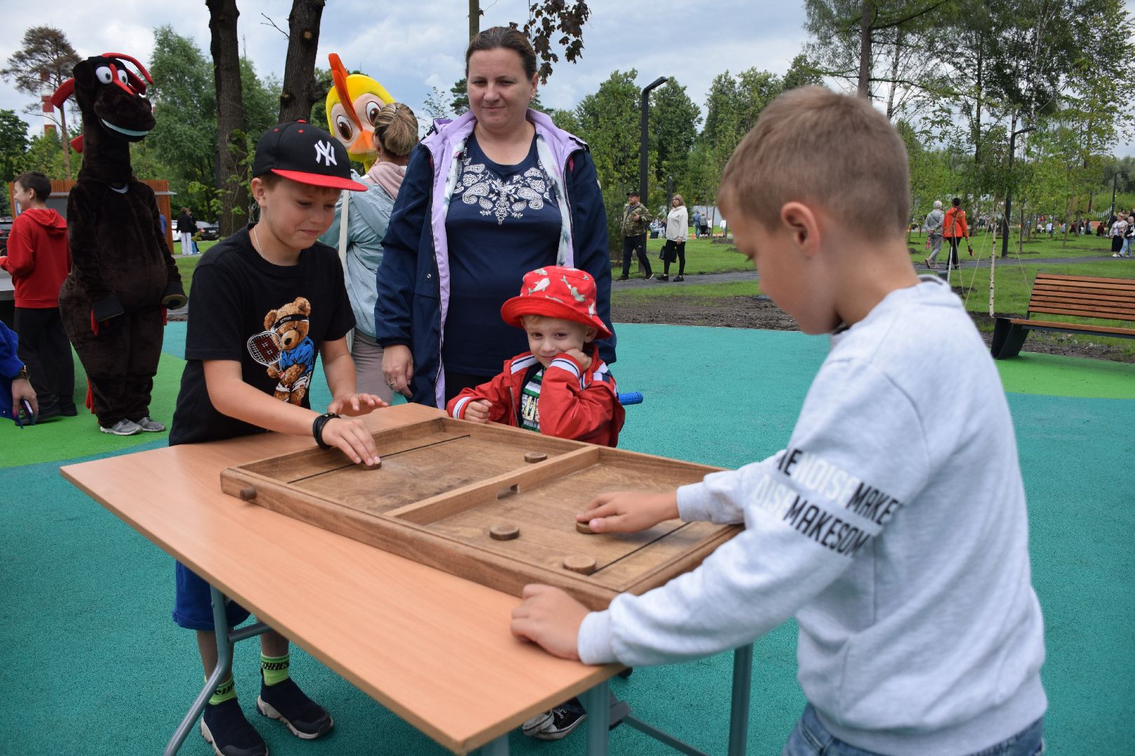 Павловский Посад, городской округ Павловский Посад, дети, площадка, игры, волонтёры, игры, люди