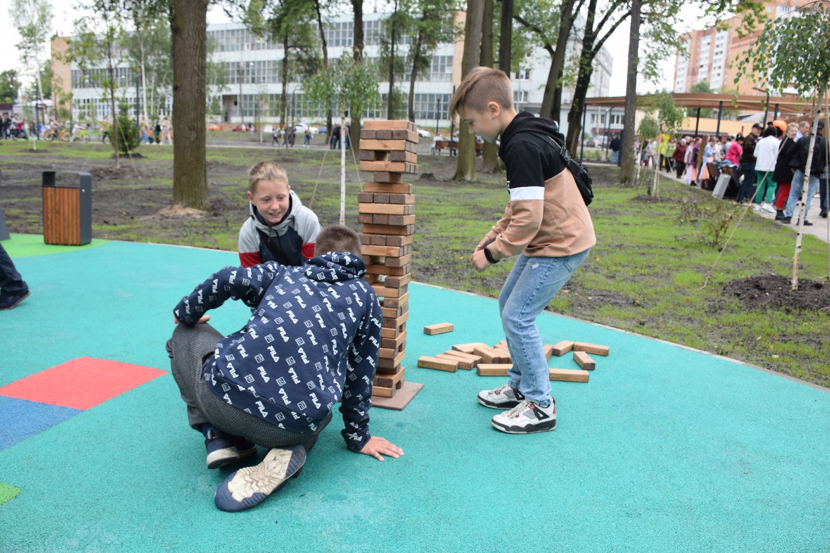 Павловский Посад, городской округ Павловский Посад, дети, площадка, игры, волонтёры, игры, люди