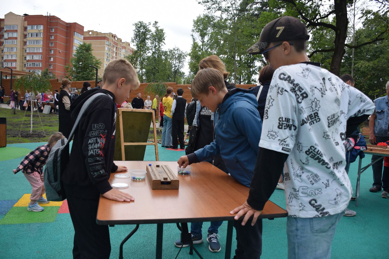 Павловский Посад, городской округ Павловский Посад, дети, площадка, игры, волонтёры, игры, люди