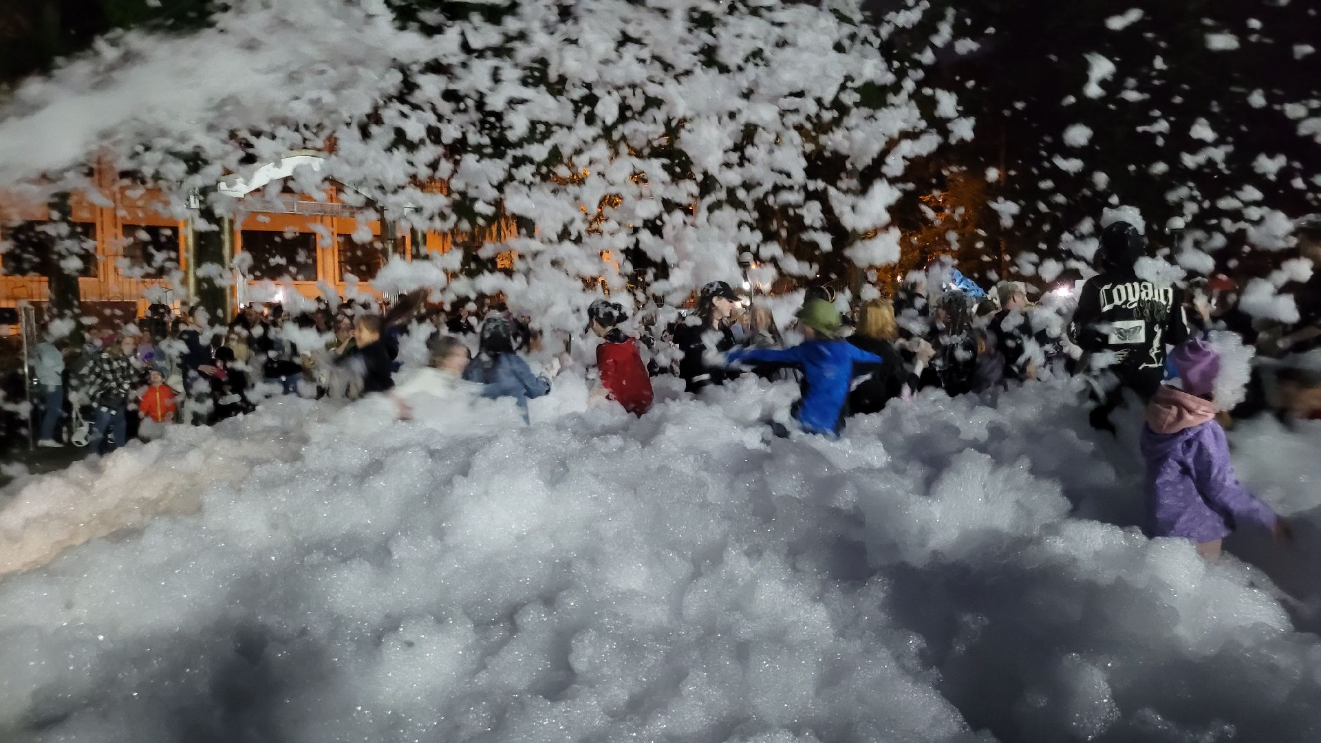 вечеринка; пати; видное; праздник; фестиваль