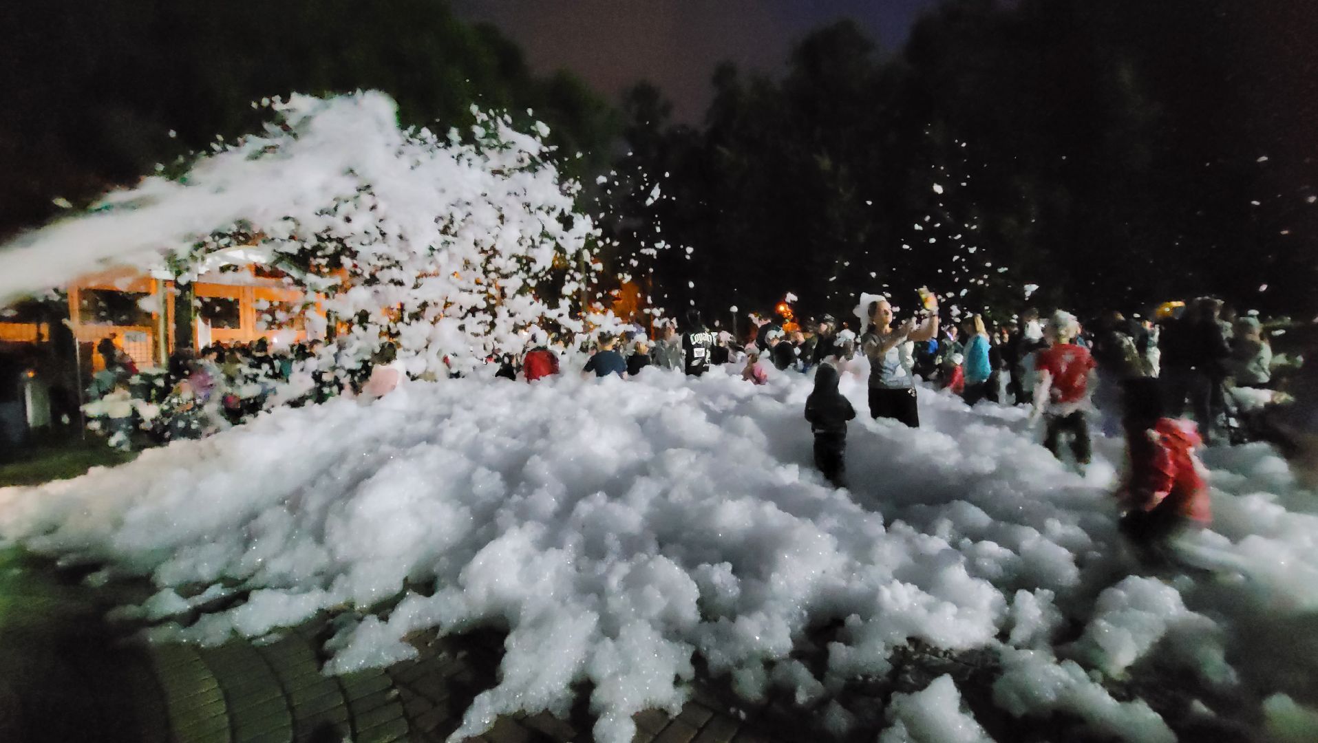 вечеринка; пати; видное; праздник; фестиваль