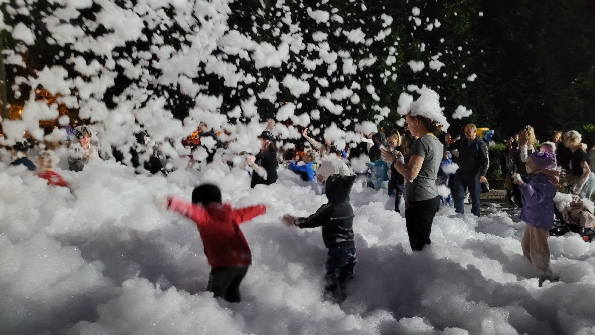 вечеринка; пати; видное; праздник; фестиваль
