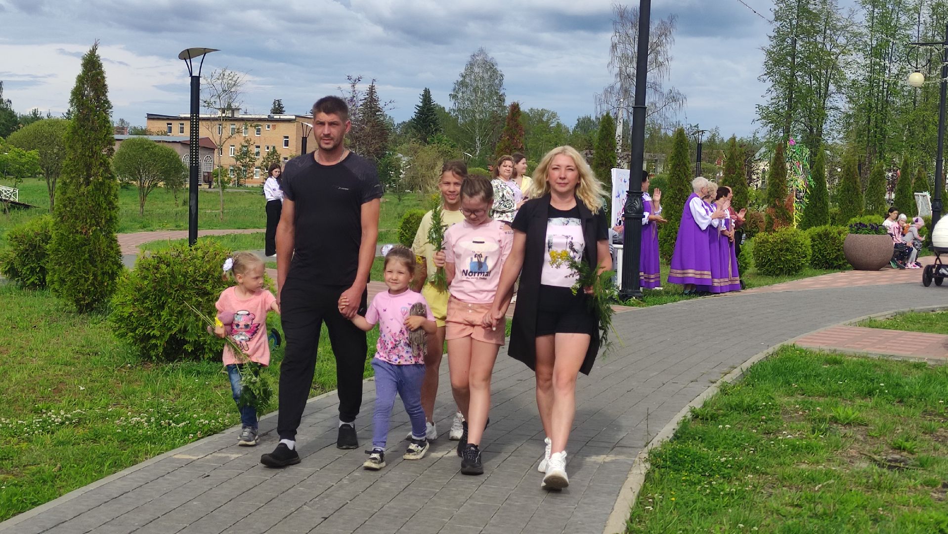 #Рошаль#деньсемьи#парк#КрестовБрод#лето#семья#дети