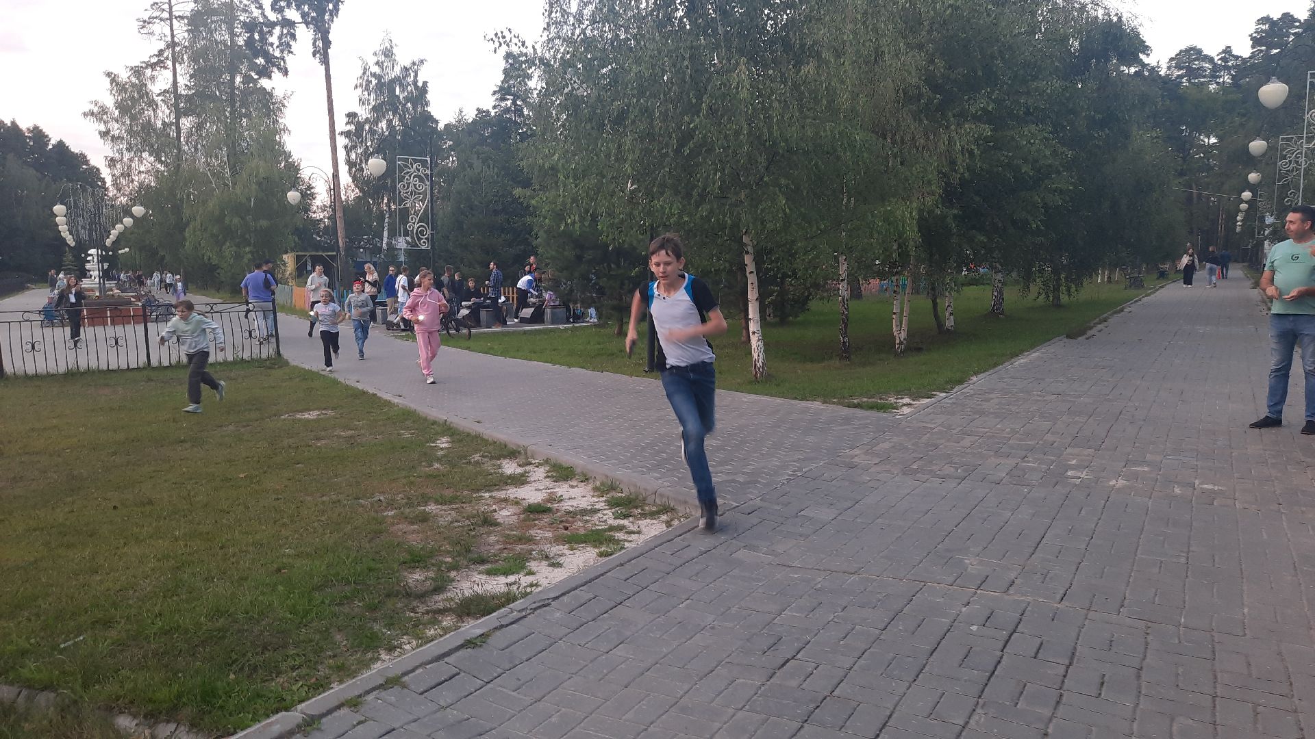 Шатура, ночной забег, ночь в парке