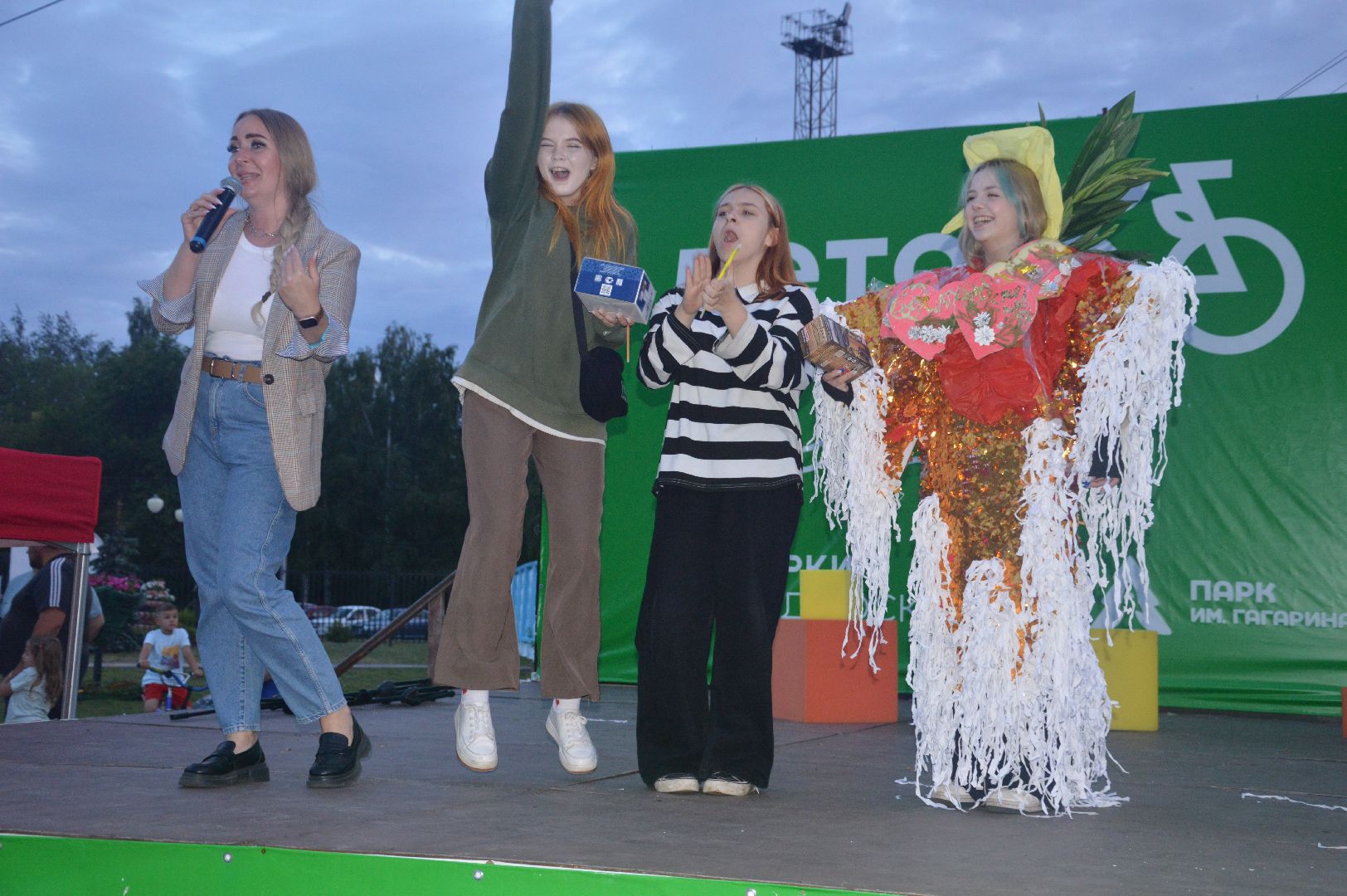 Шатура, показ моды, На Марсе, #Марс, городской парк, Гагарина