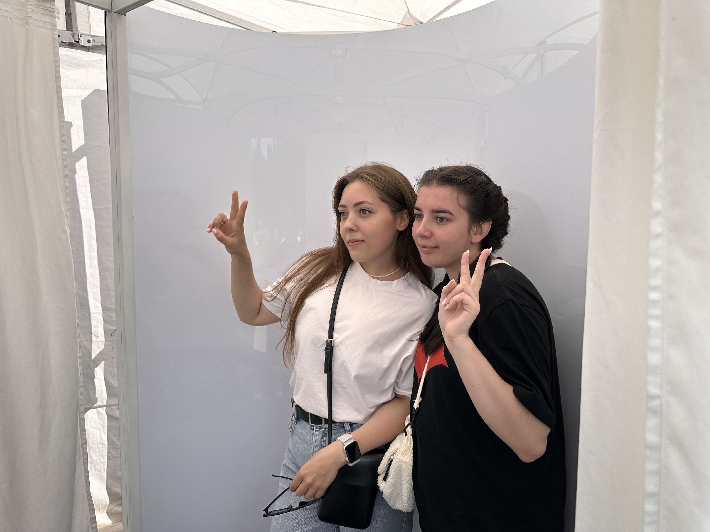 Одинцово, парки Подмосковья, Ночь в парке, Фотобудка