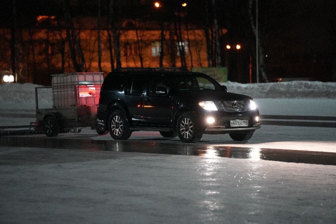 Дзержинский, общество