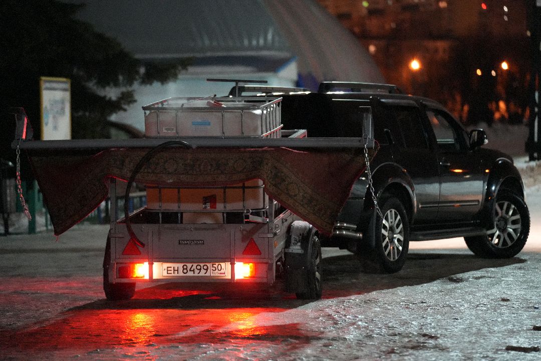 Дзержинский, общество