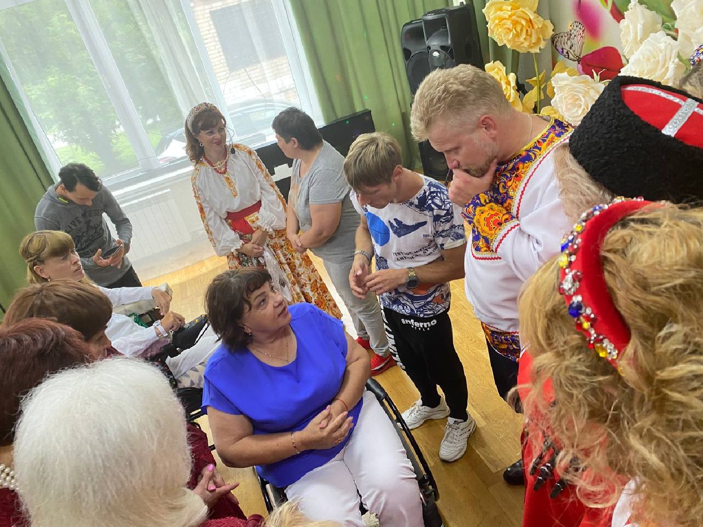 Чехов, культура, концерт, фольклорная группа, получатели социальных услуг, выступление