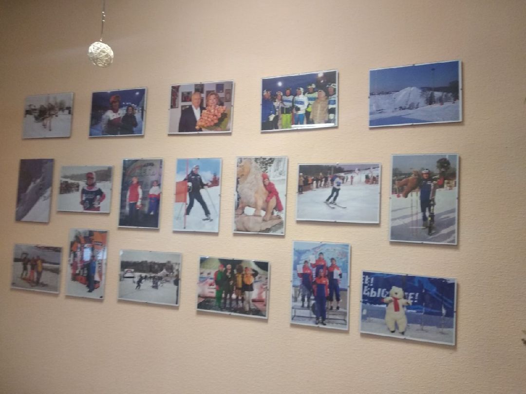 Дмитров, Горнолыжная школа