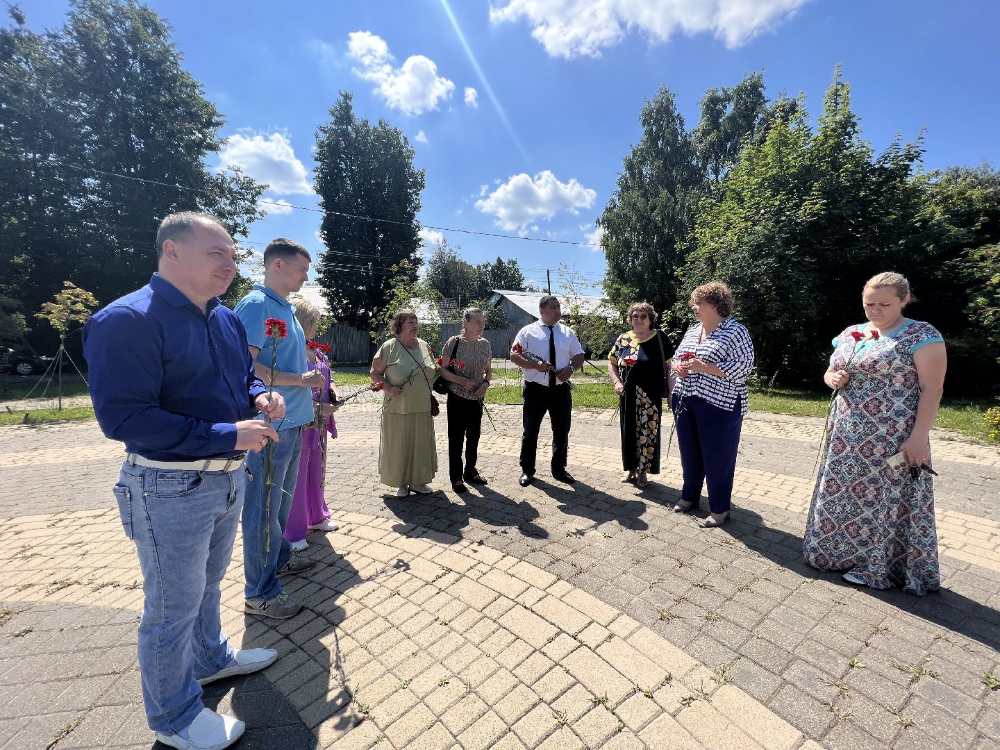 Химки, Сходня, монумент, памятник, Скорбящая мать, Сталинградская битва, Великая Отечественная война
