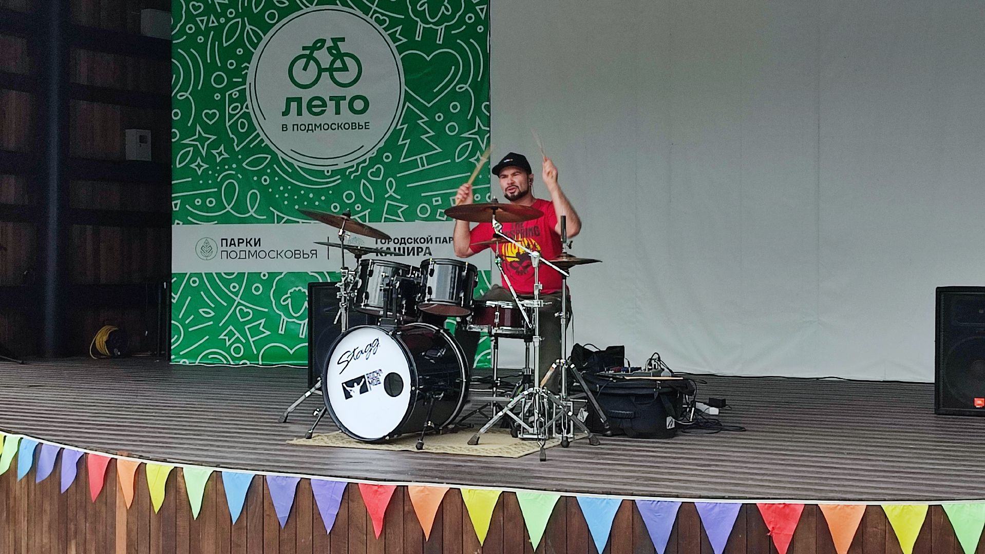 Кашира, парк, барабаны, шоу, E.T. Drummer, ночь в парке