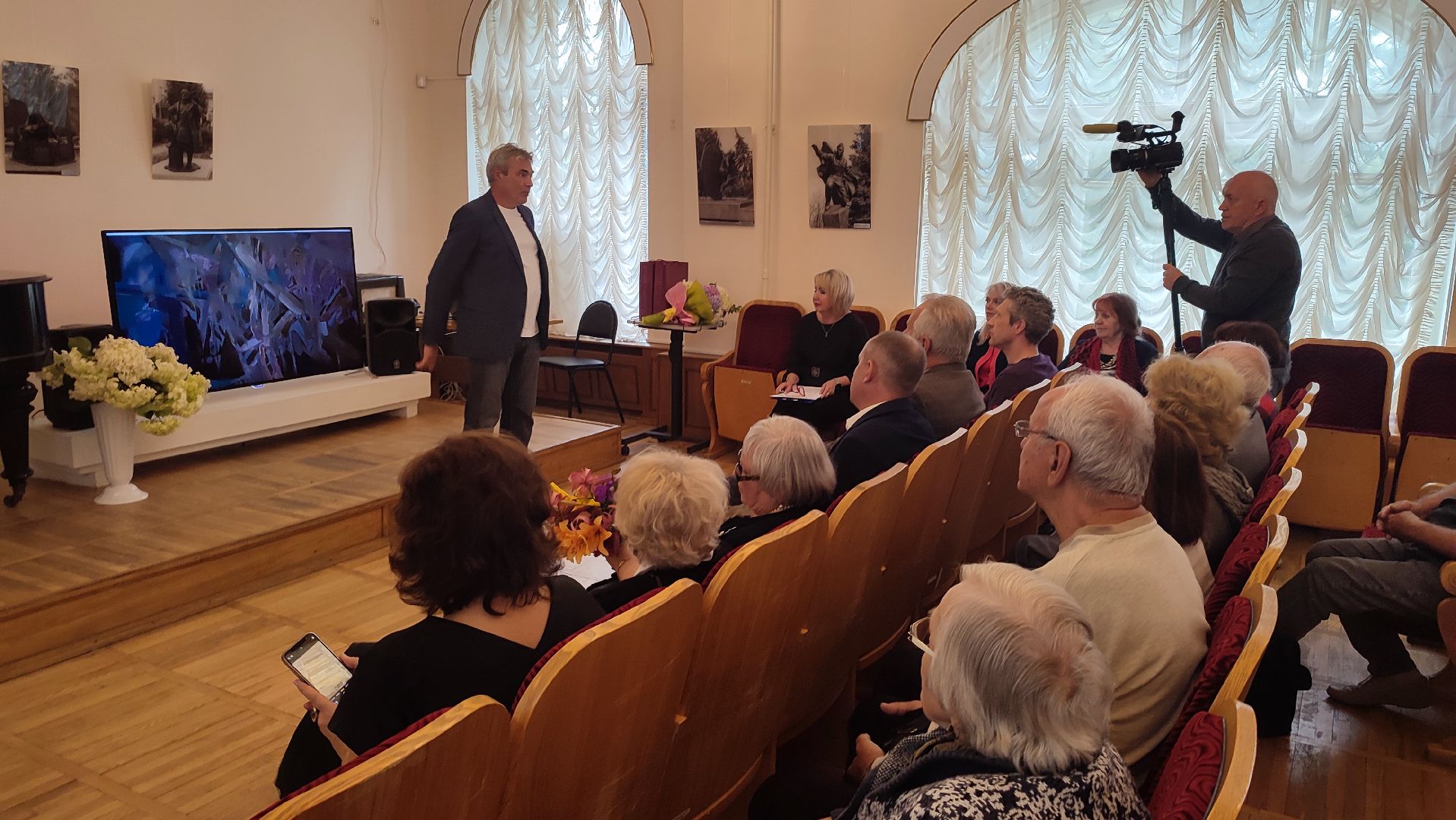 Кашира, краеведческий музей, выставка, Вадим Кириллов, Станислав Кириллов, модерн, арт-деко