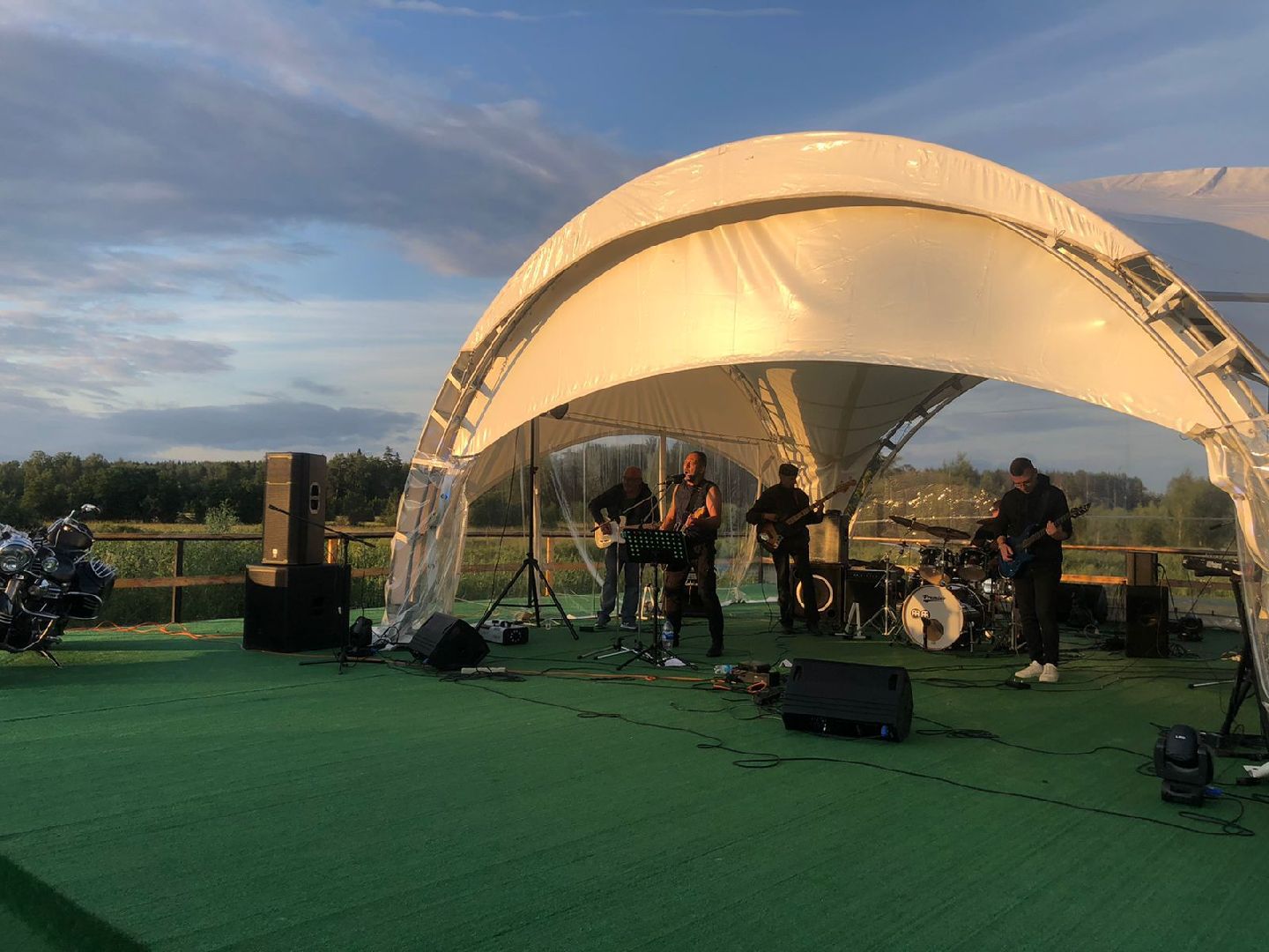 концерт, лето в подмосковье,