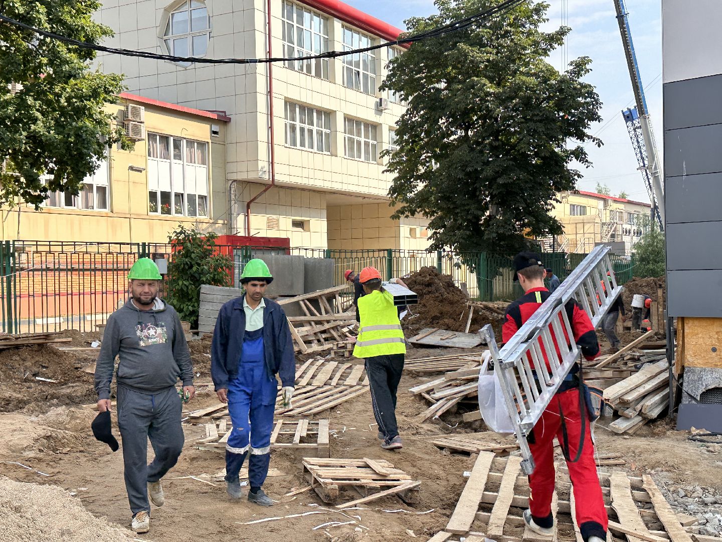 14 гимназия, строительство, пристройка, школа, школа полного дня, Одинцово, Лобня, Красногорск, Гусарская баллада, губернатор Андрей Воробьёв