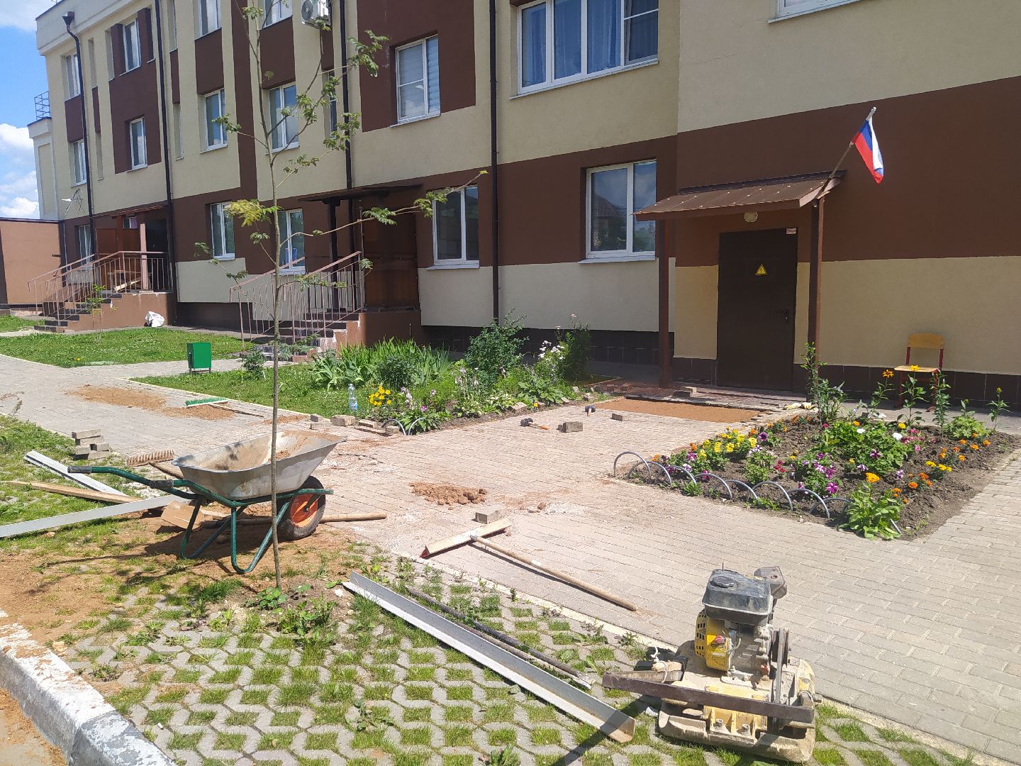 Нахабино, благоустройство, брусчатка