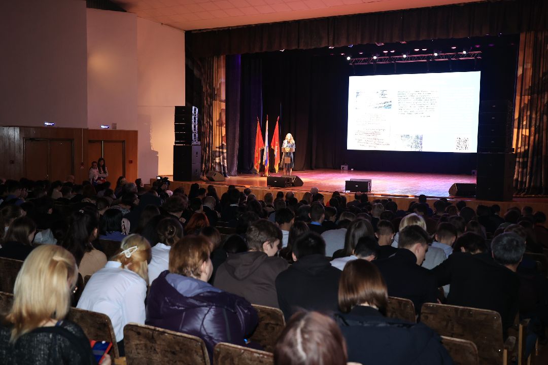 Дзержинский, культура