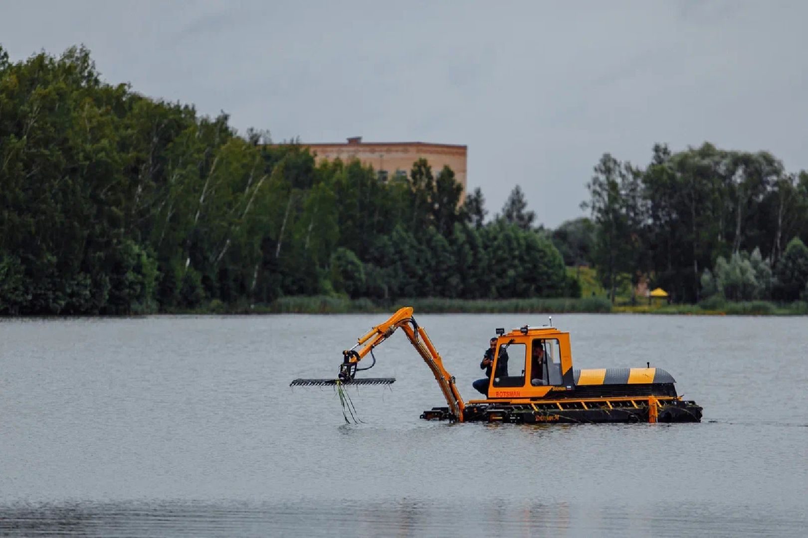 Озеро, очистка, благоустройство, техника, программа губернатора, Орехово-Зуево