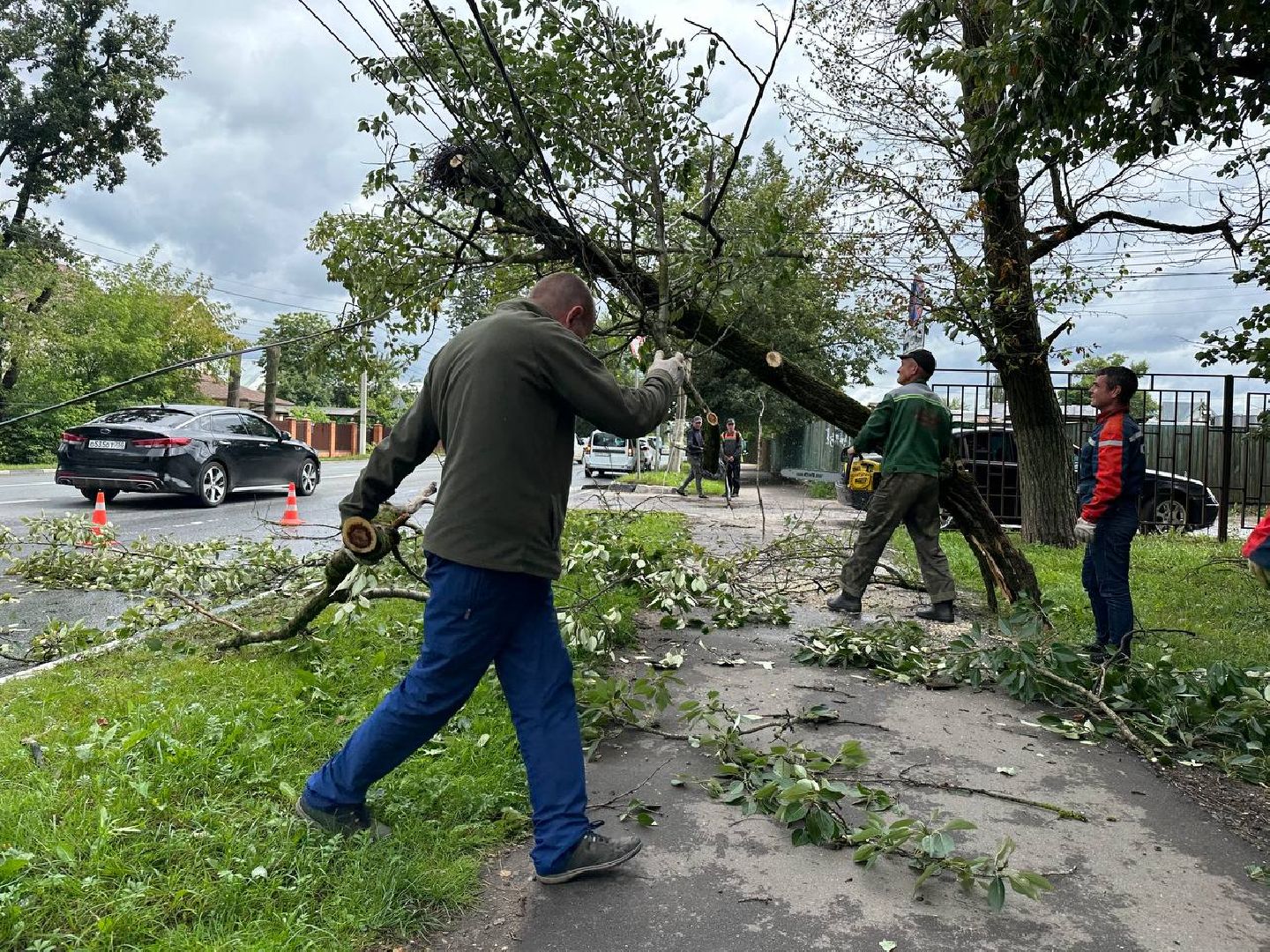 Ураган в Подмосковье, стихия, ЧП, Наро-Фоминск ликвидация последствий урагана,