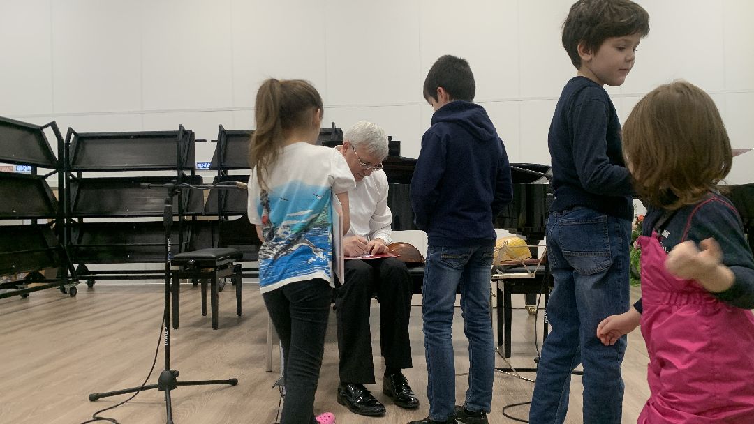 Ступино, общество